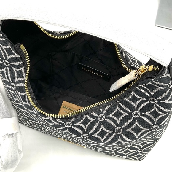 Michael Kors Ember Small Logo Jacquard Messenger Bag Black - Picture 9 of 11